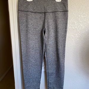 Victoria secret capris Leggings